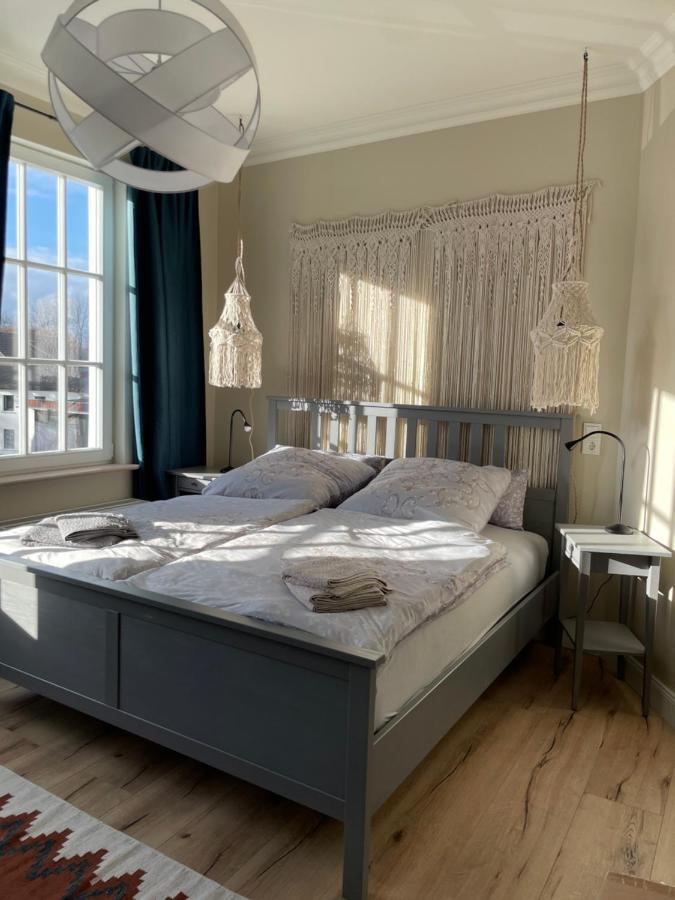 Luxus Lindenhof Apartments -Ferienwohnungen In Friesland An Der Nordsee Am Naturschutzgebiet Urwald Neuenburg  외부 사진