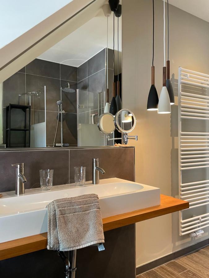 Luxus Lindenhof Apartments -Ferienwohnungen In Friesland An Der Nordsee Am Naturschutzgebiet Urwald Neuenburg  외부 사진