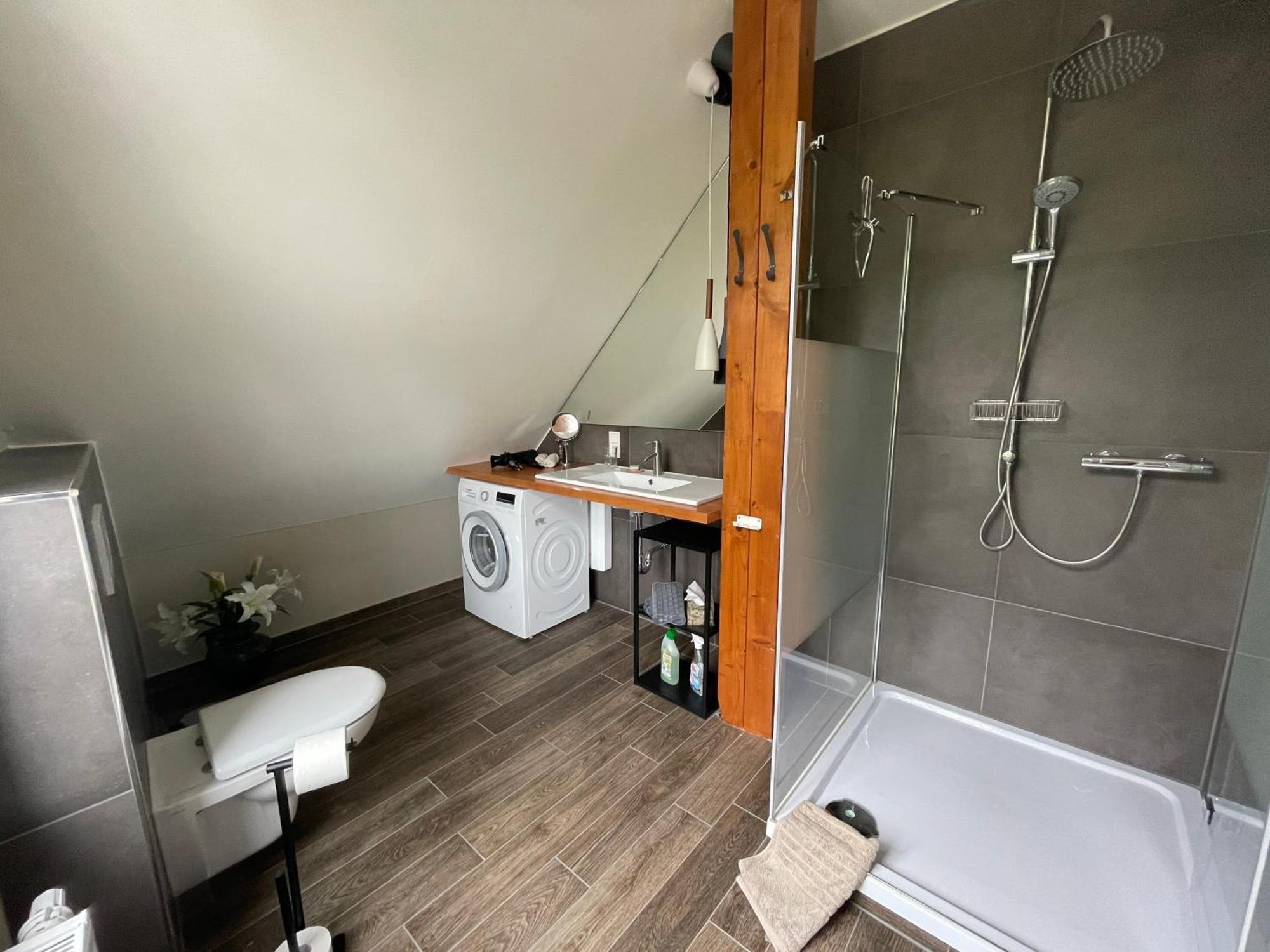 Luxus Lindenhof Apartments -Ferienwohnungen In Friesland An Der Nordsee Am Naturschutzgebiet Urwald Neuenburg  외부 사진